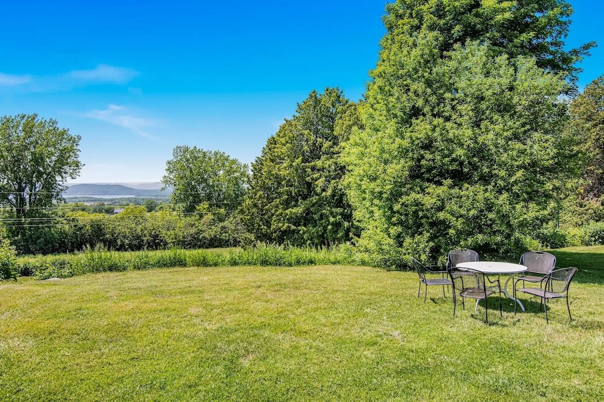 27 Inn Road Charlotte VT 05445
