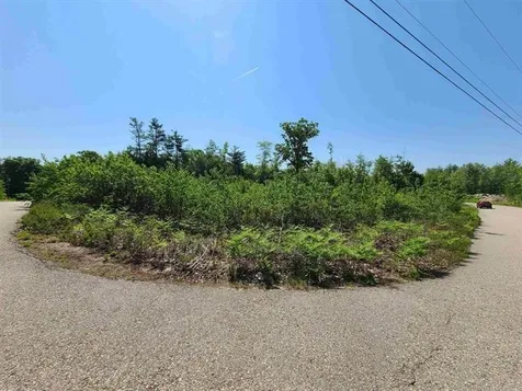 4 Hawthorne Road Ossipee NH 03864