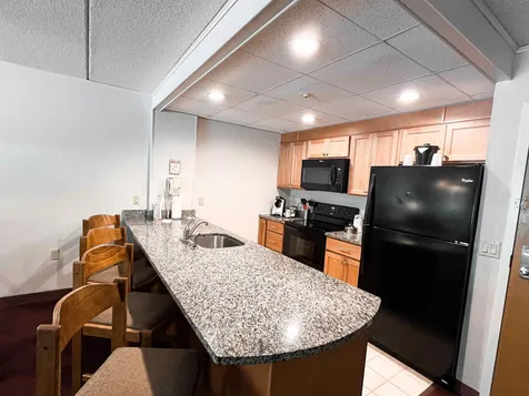 17 Harris Shore Road Gilford NH 03249