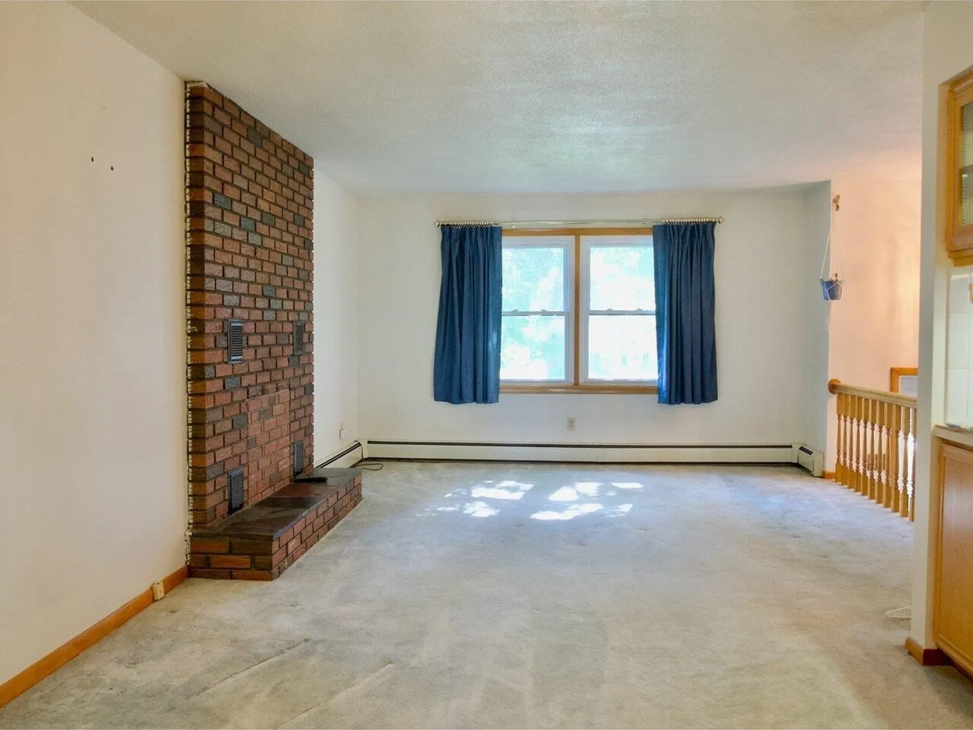 9 Londonderry Lane Essex VT 05452