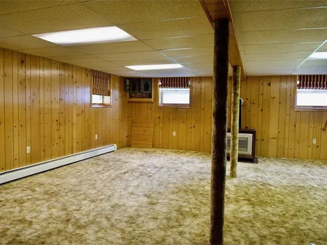 9 Londonderry Lane Essex VT 05452