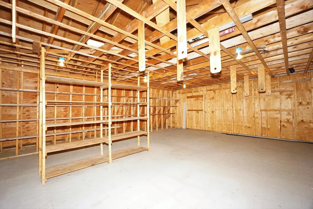 284 Bicentennial Drive Hooksett NH 03106