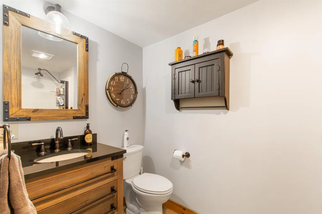 134 Spooner Road Pittsburg NH 03592