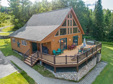 134 Spooner Road Pittsburg NH 03592