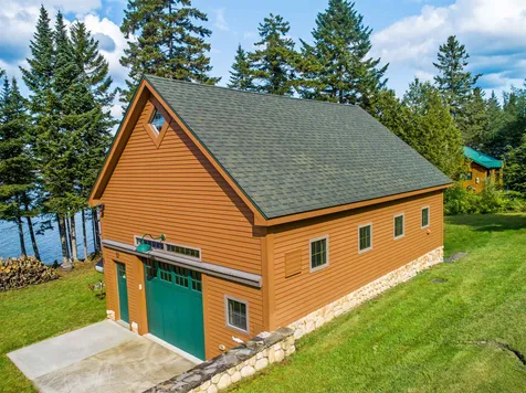 134 Spooner Road Pittsburg NH 03592