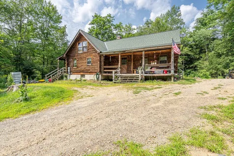 16 Nash Corner Road Gilsum NH 03448