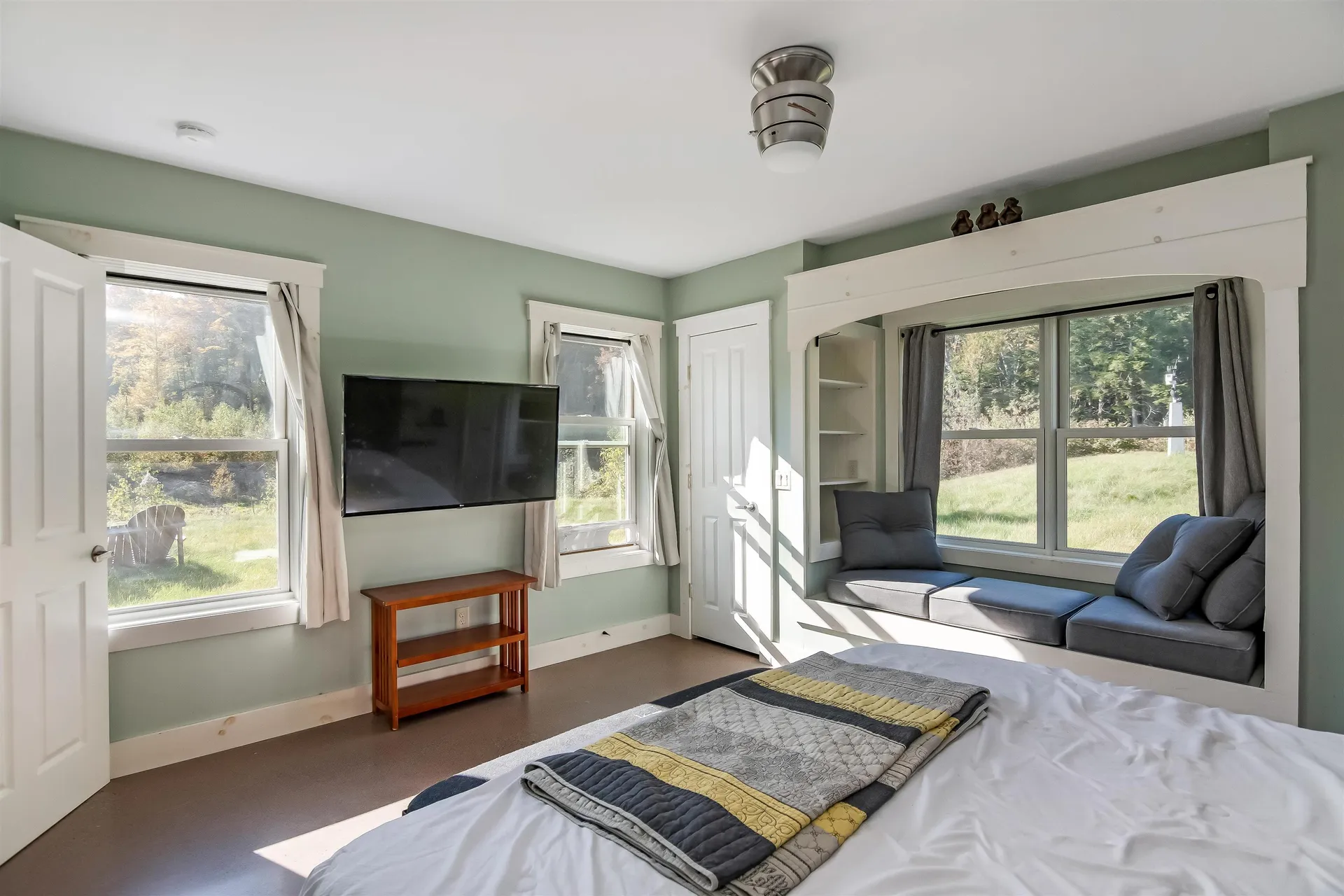 580 Moren Loop Morristown VT 05661