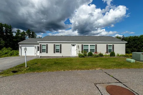 16 Eagle Nest Drive Franklin NH 03235