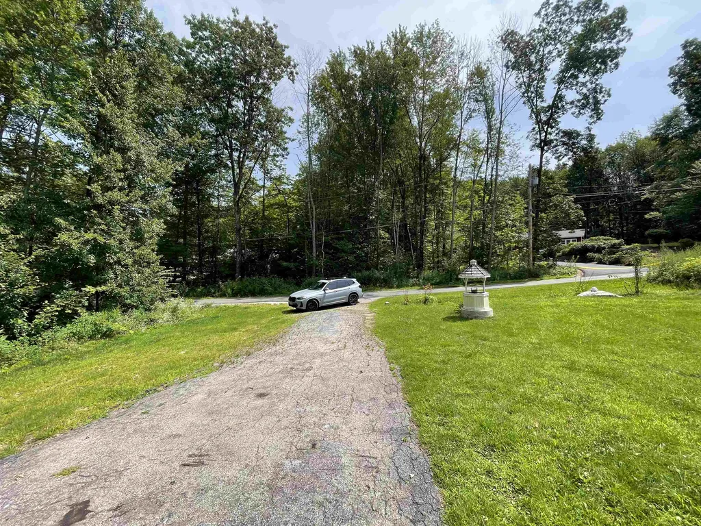 7 Hilltop Lane Hampstead NH 03841