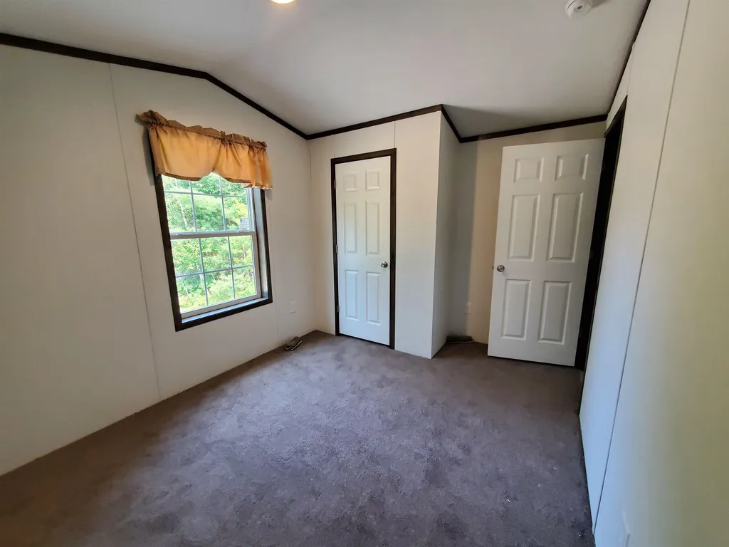74 Canaan Street Canaan NH 03741