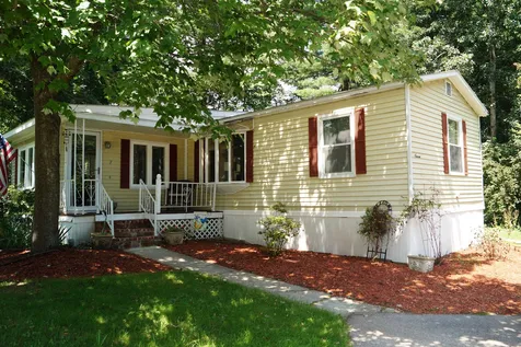7 Neptune Lane Nashua NH 03062