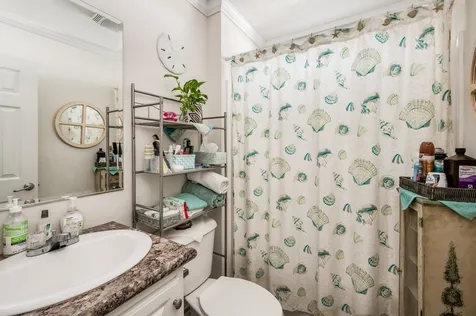 23 Seabreeze Drive North Hampton NH 03862