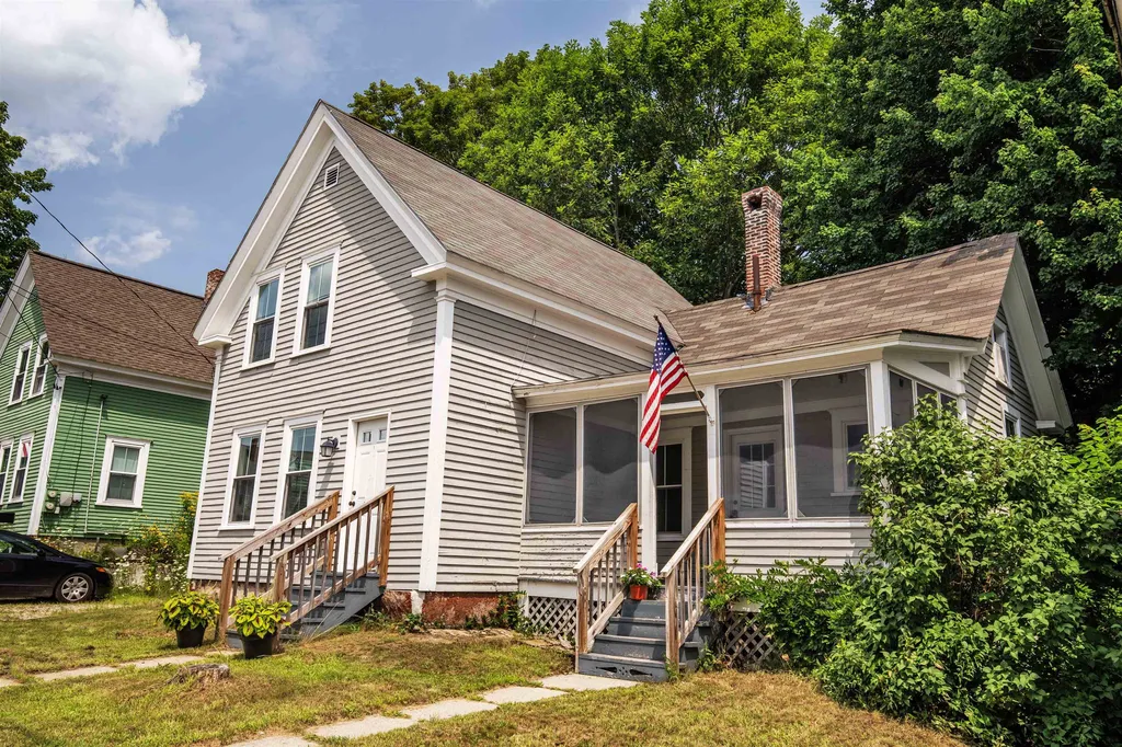 15 Church Street Hillsborough NH 03244
