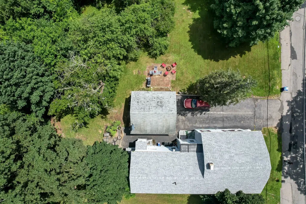64 Cohas Avenue Manchester NH 03109