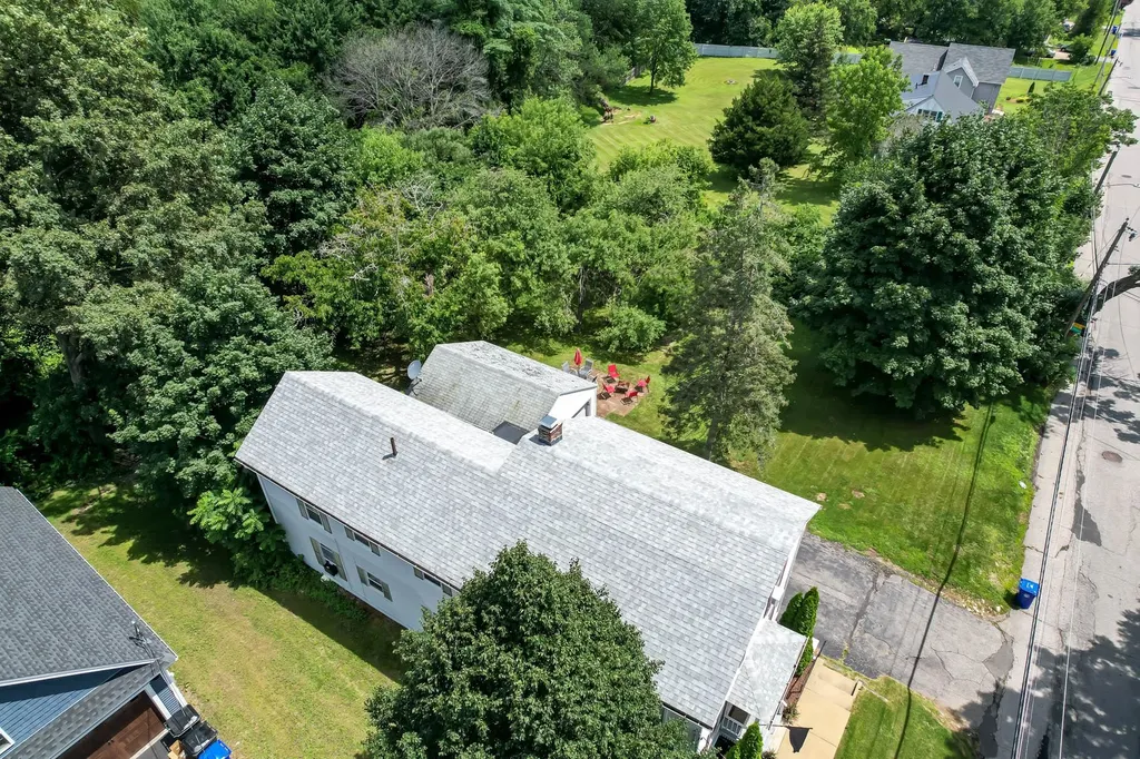 64 Cohas Avenue Manchester NH 03109