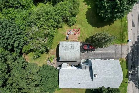 64 Cohas Avenue Manchester NH 03109