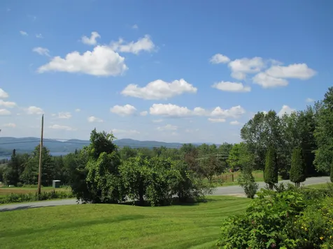 679 Slate Ledge Road Littleton NH 03561
