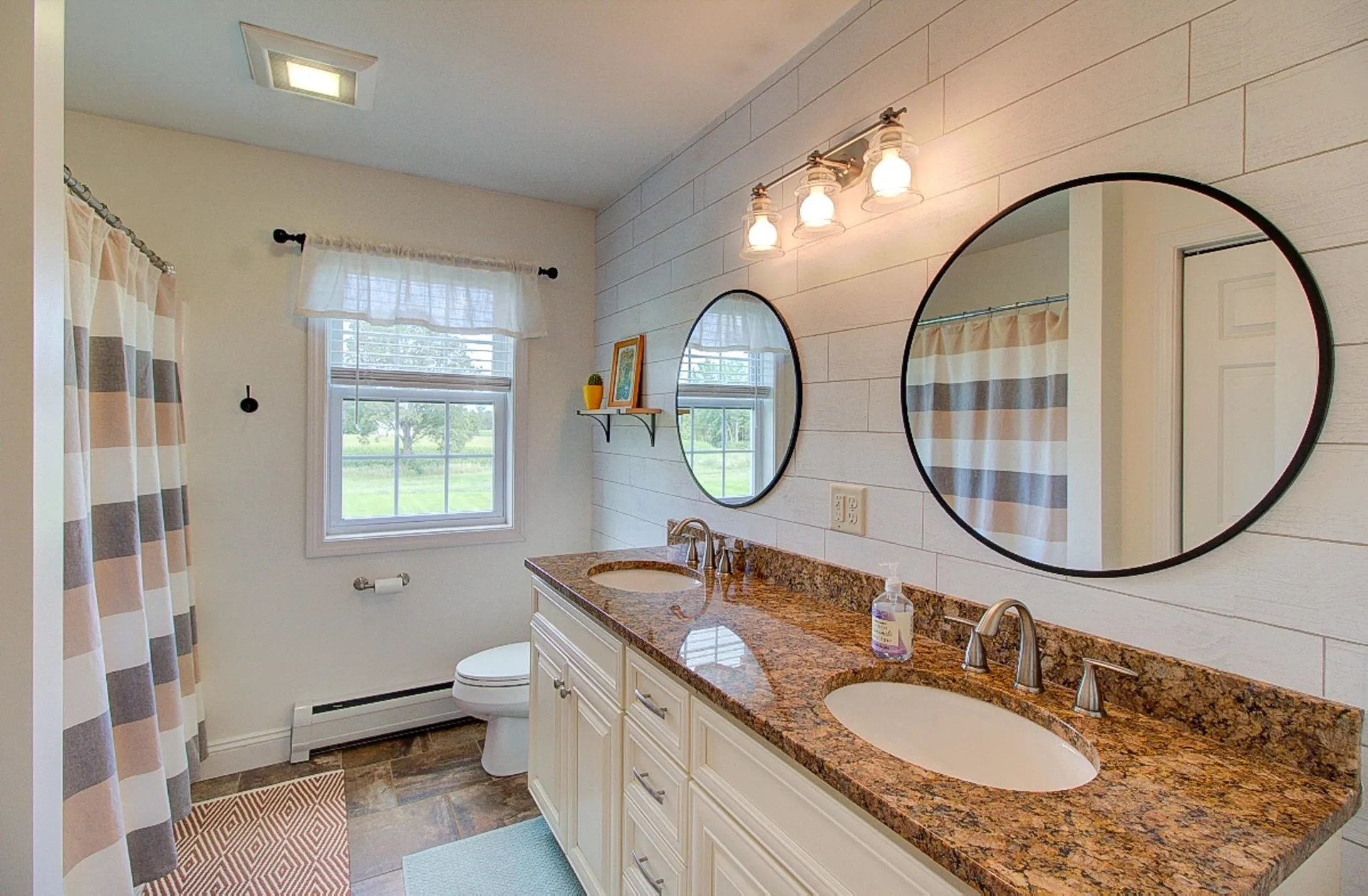 1 Macomber Lane Grand Isle VT 05458