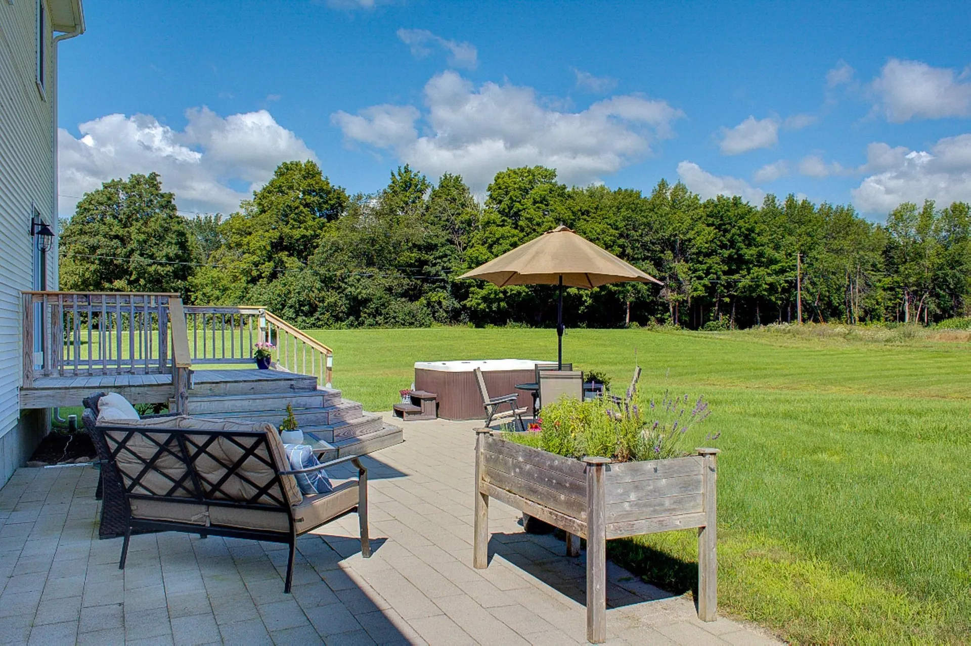 1 Macomber Lane Grand Isle VT 05458