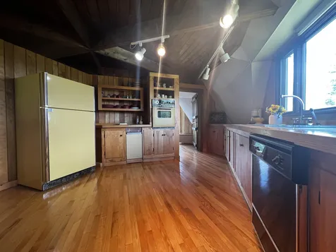 4922 Bayley Hazen Road Peacham VT 05862