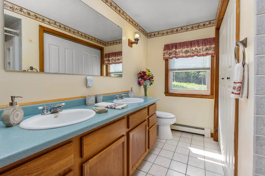 167 Ford Farm Road Milton NH 03851