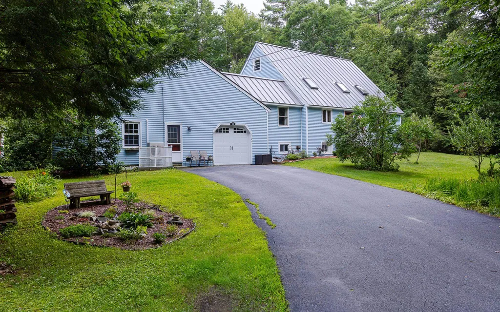 186 Partridgeberry Lane Swanzey NH 03446