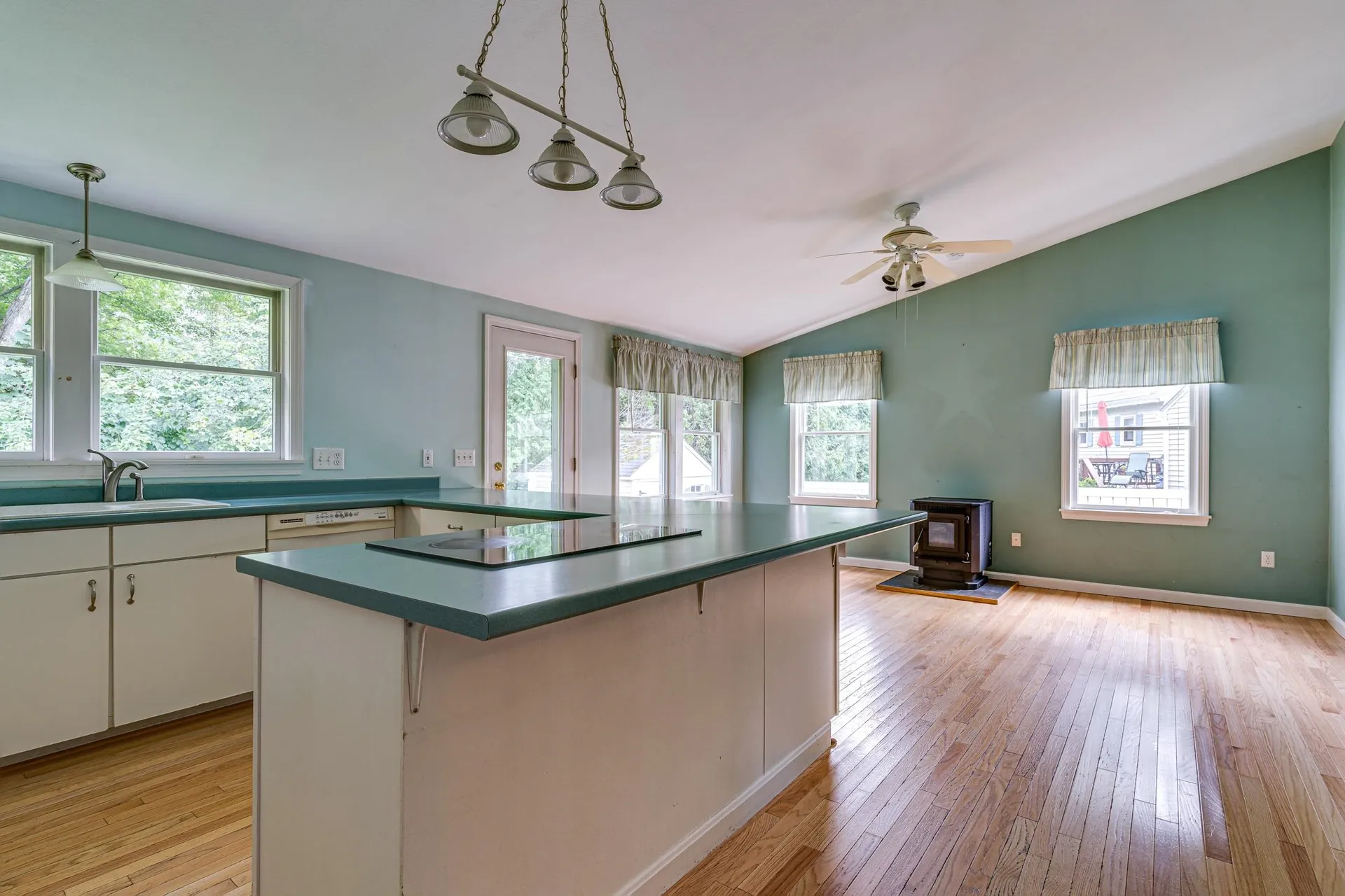 3 Wedgewood Road Dover NH 03820