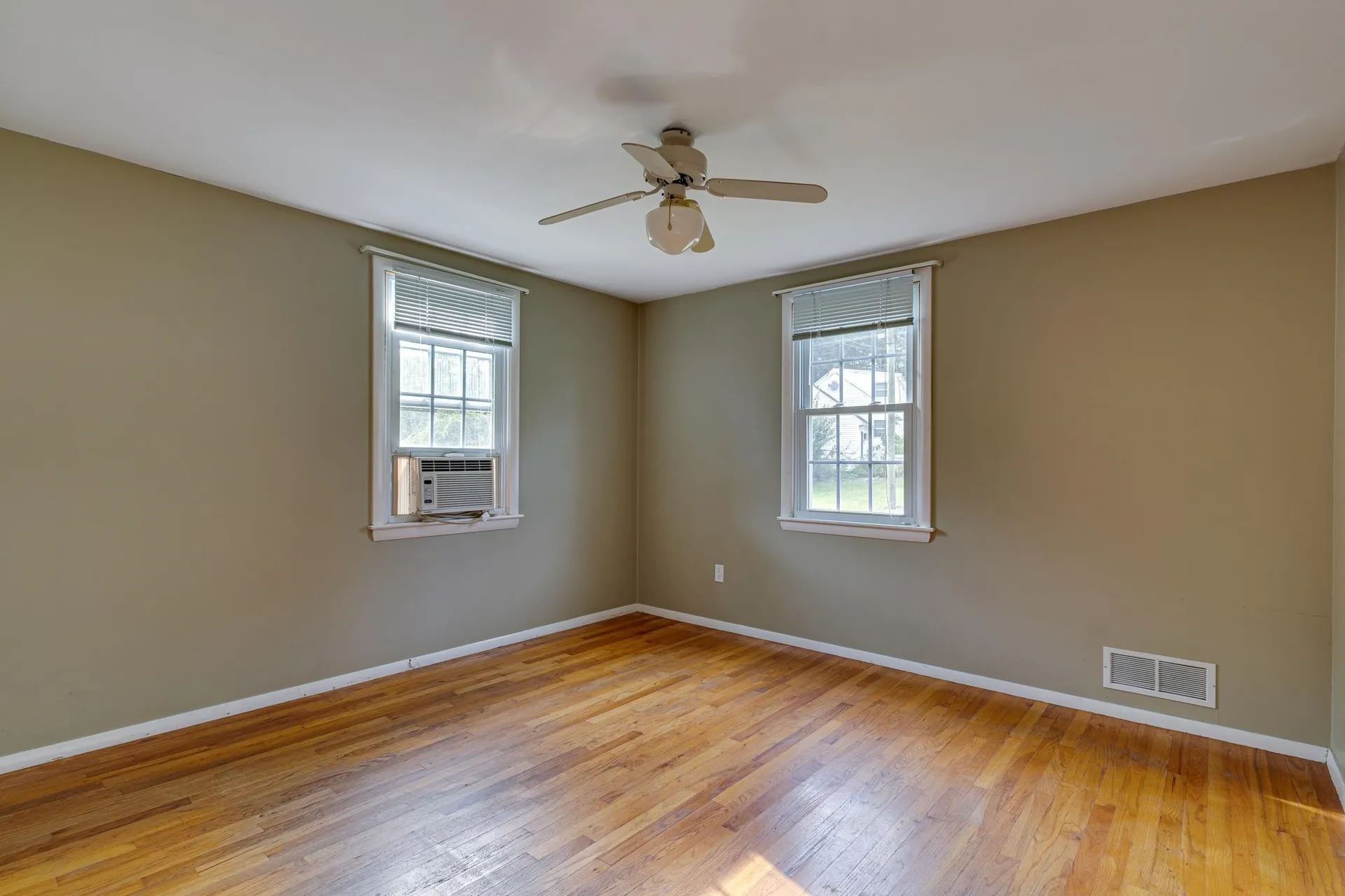 3 Wedgewood Road Dover NH 03820