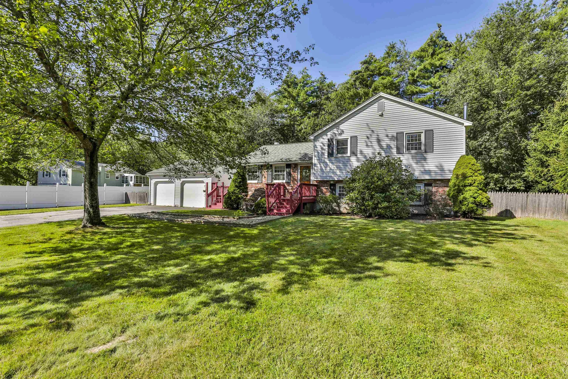 15 Clay Street Merrimack NH 03054