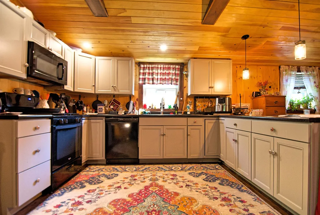 13 Princess Drive Andover NH 03216