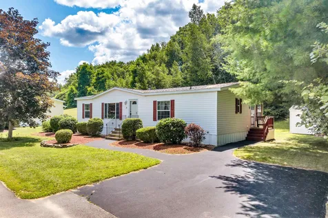 37 Shiloh Drive Rochester NH 03867