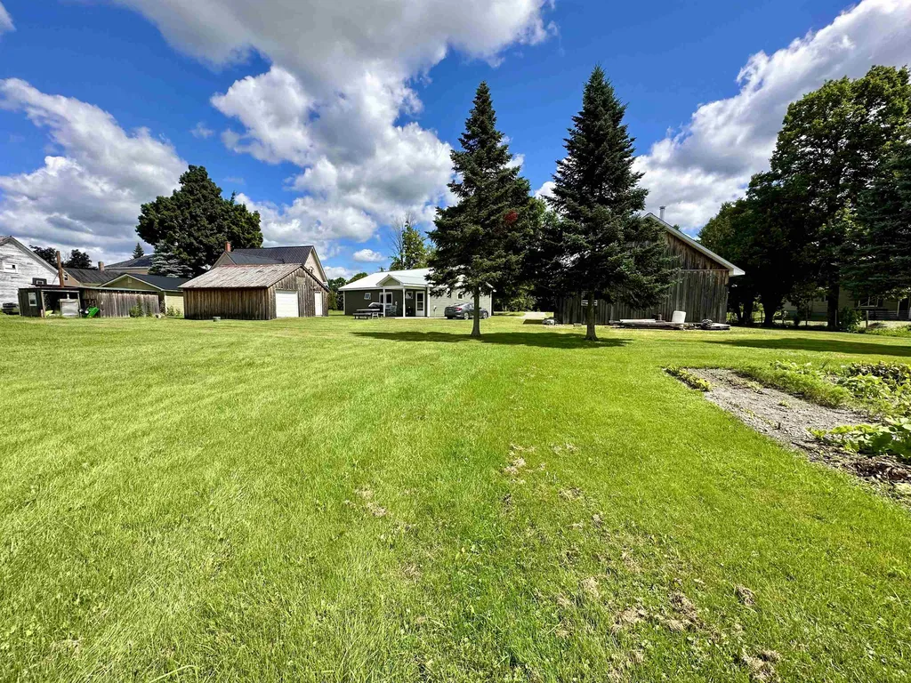 520 Montgomery Road Berkshire VT 05447