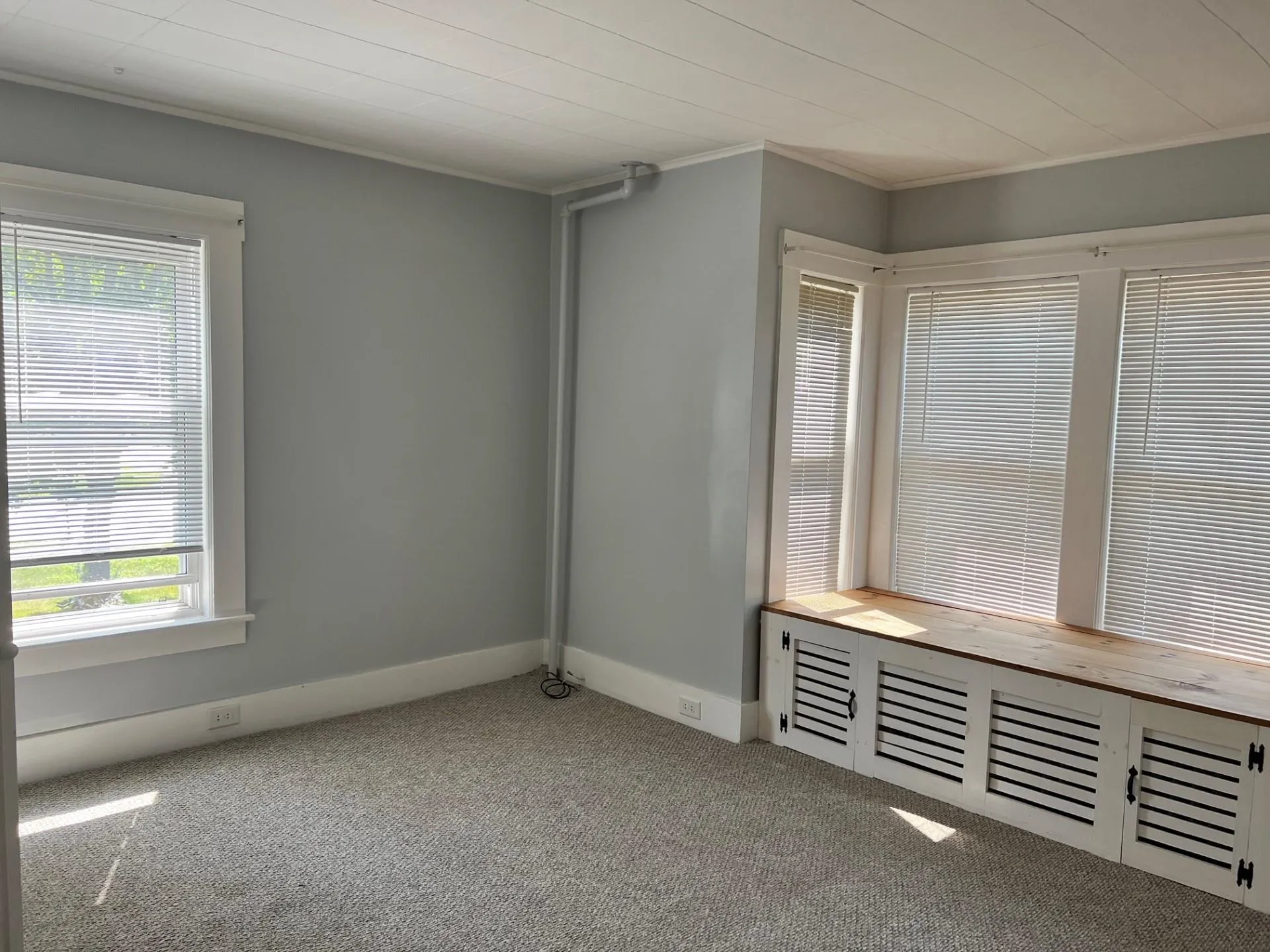 166 Gilford Avenue Laconia NH 03246