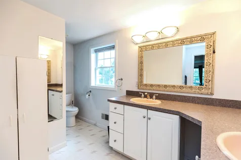 9 Brittany Circle Pembroke NH 03275