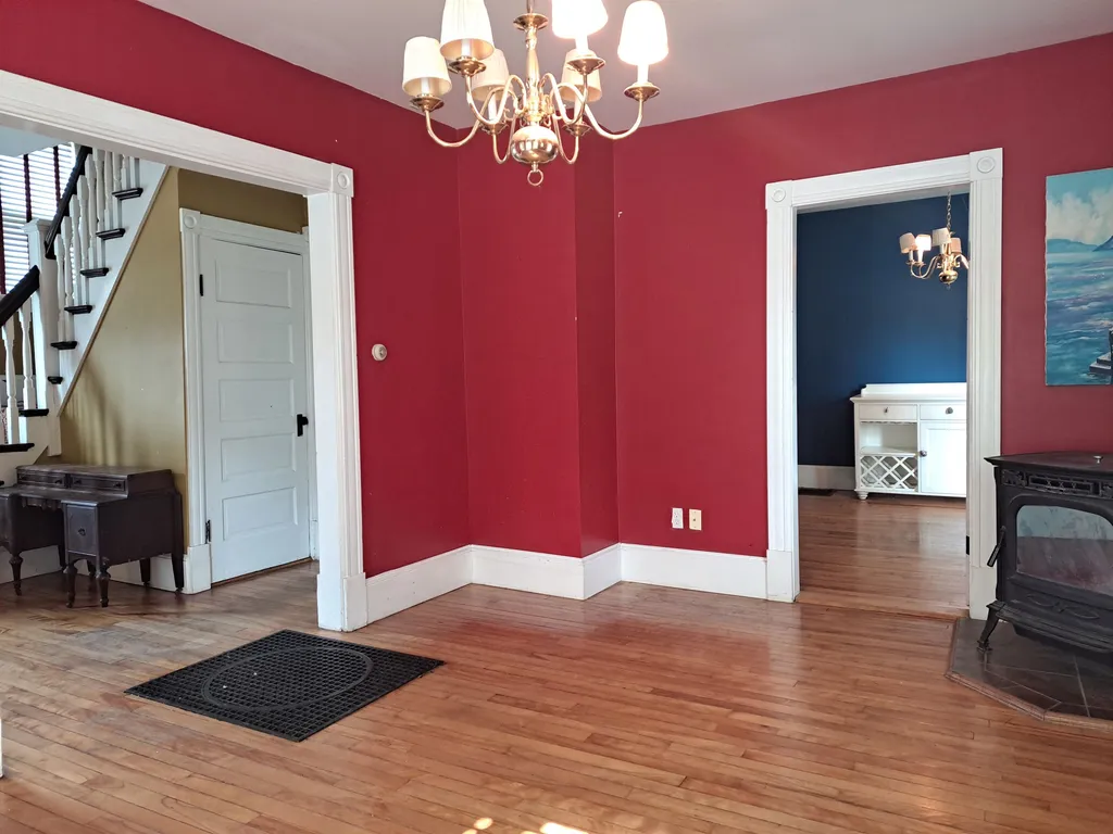 9 Monadnock Street Colebrook NH 03576