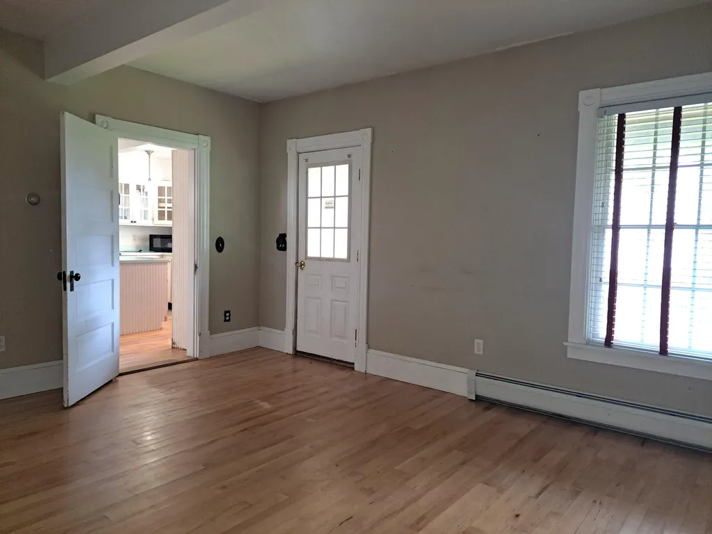9 Monadnock Street Colebrook NH 03576