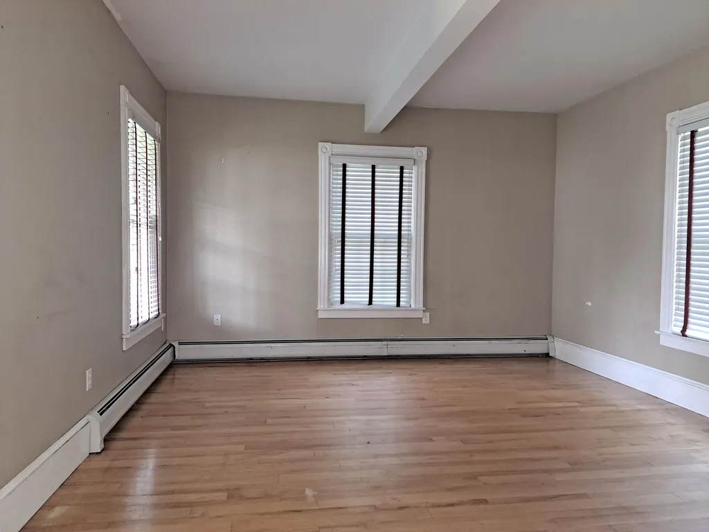 9 Monadnock Street Colebrook NH 03576