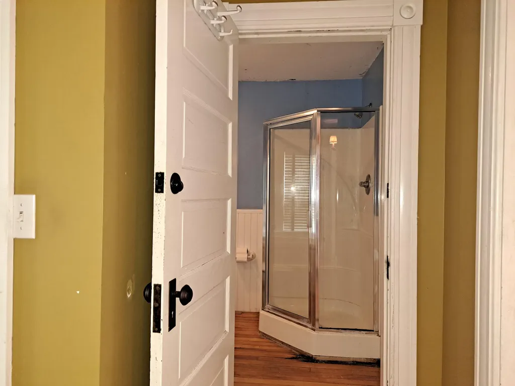 9 Monadnock Street Colebrook NH 03576