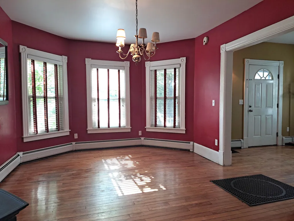 9 Monadnock Street Colebrook NH 03576