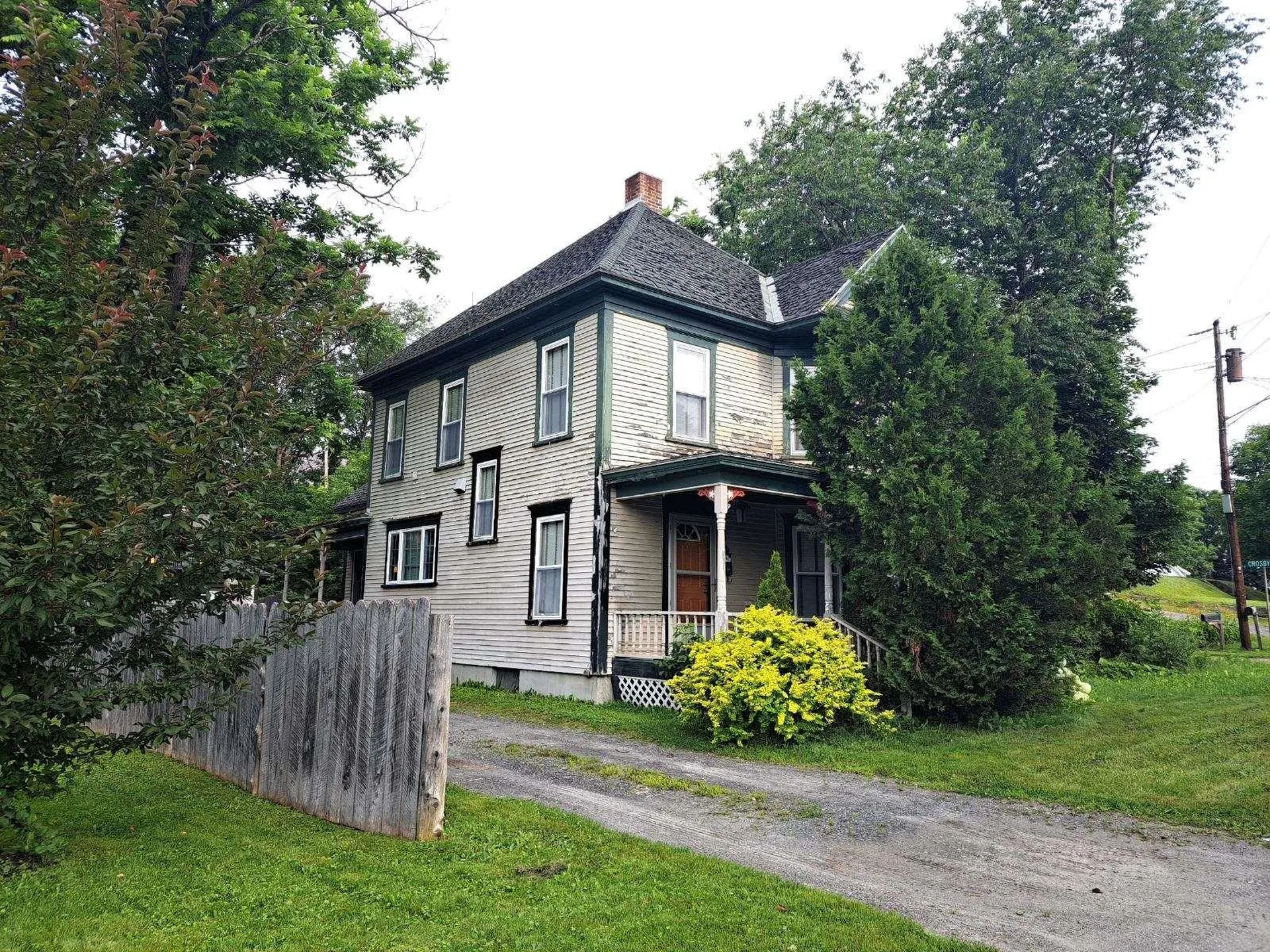9 Monadnock Street Colebrook NH 03576