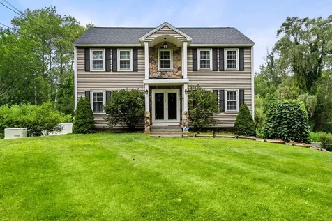 3 Kimball Road Londonderry NH 03053