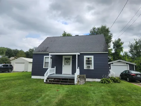 25 Cedar Street Claremont NH 03743