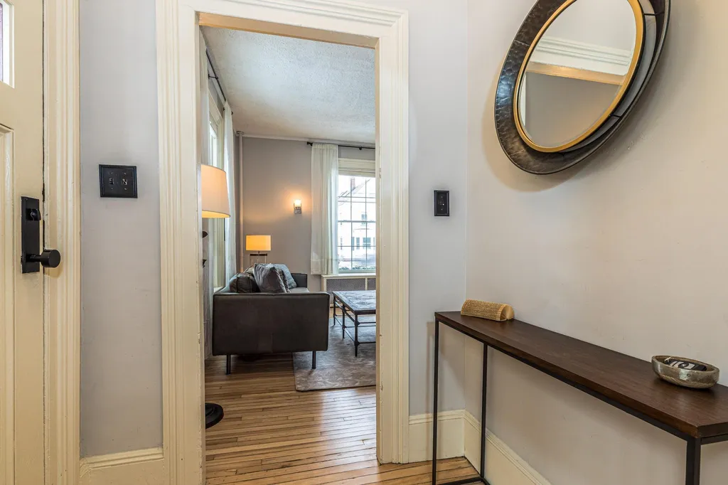 733 Middle Street Portsmouth NH 03801
