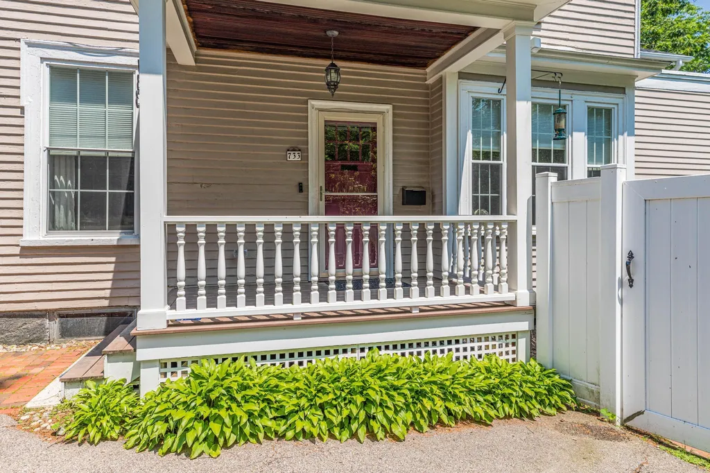733 Middle Street Portsmouth NH 03801