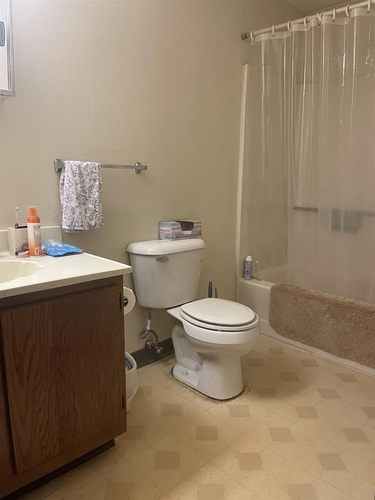 20 Wolf Road Lebanon NH 03766
