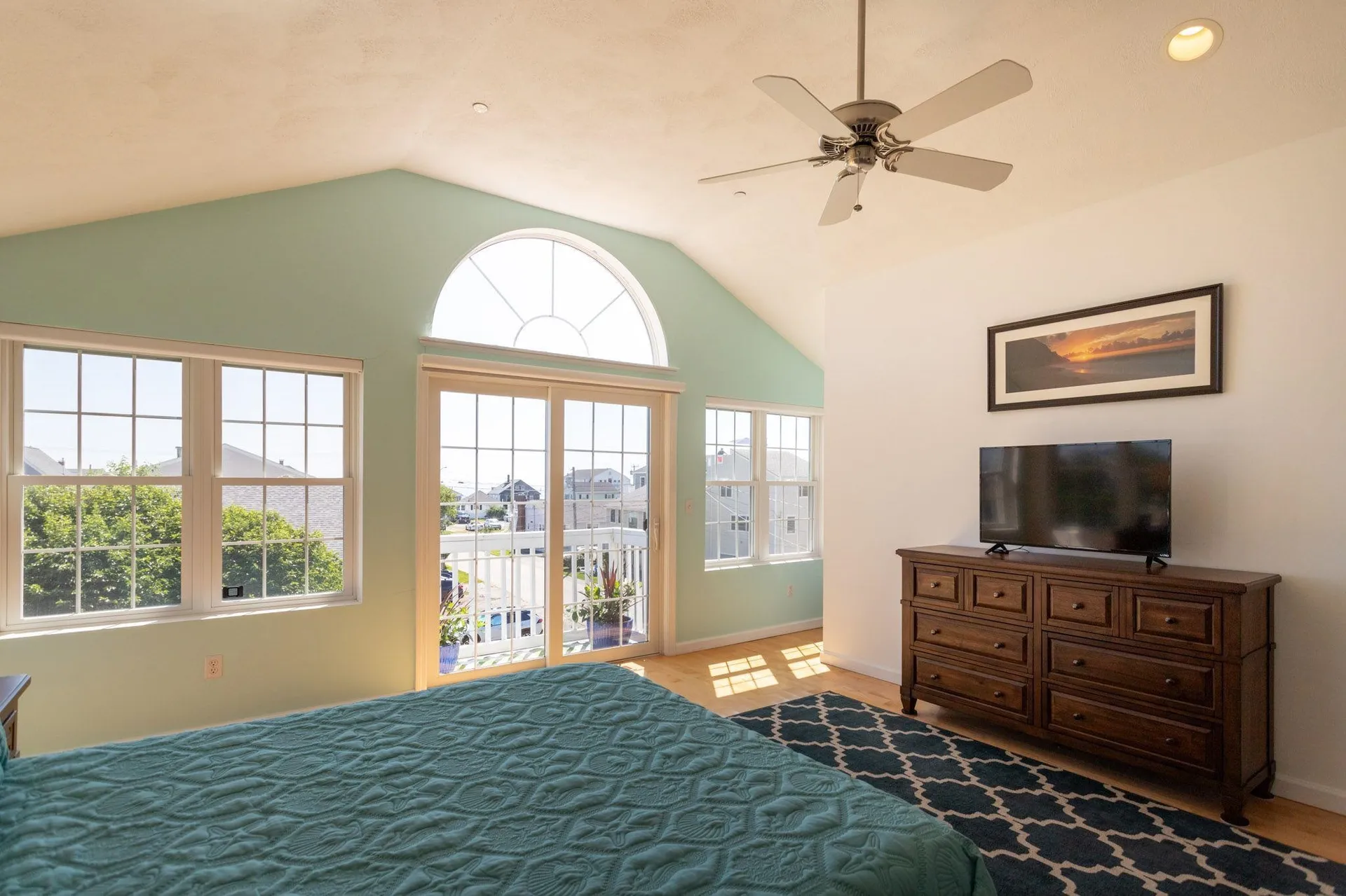 47 Pearl Street Hampton NH 03842