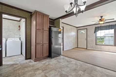 8 Aster Drive Tilton NH 03276