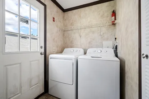 8 Aster Drive Tilton NH 03276