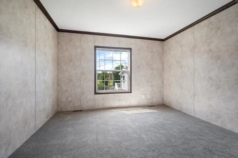 8 Aster Drive Tilton NH 03276