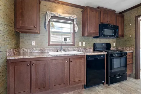 8 Aster Drive Tilton NH 03276